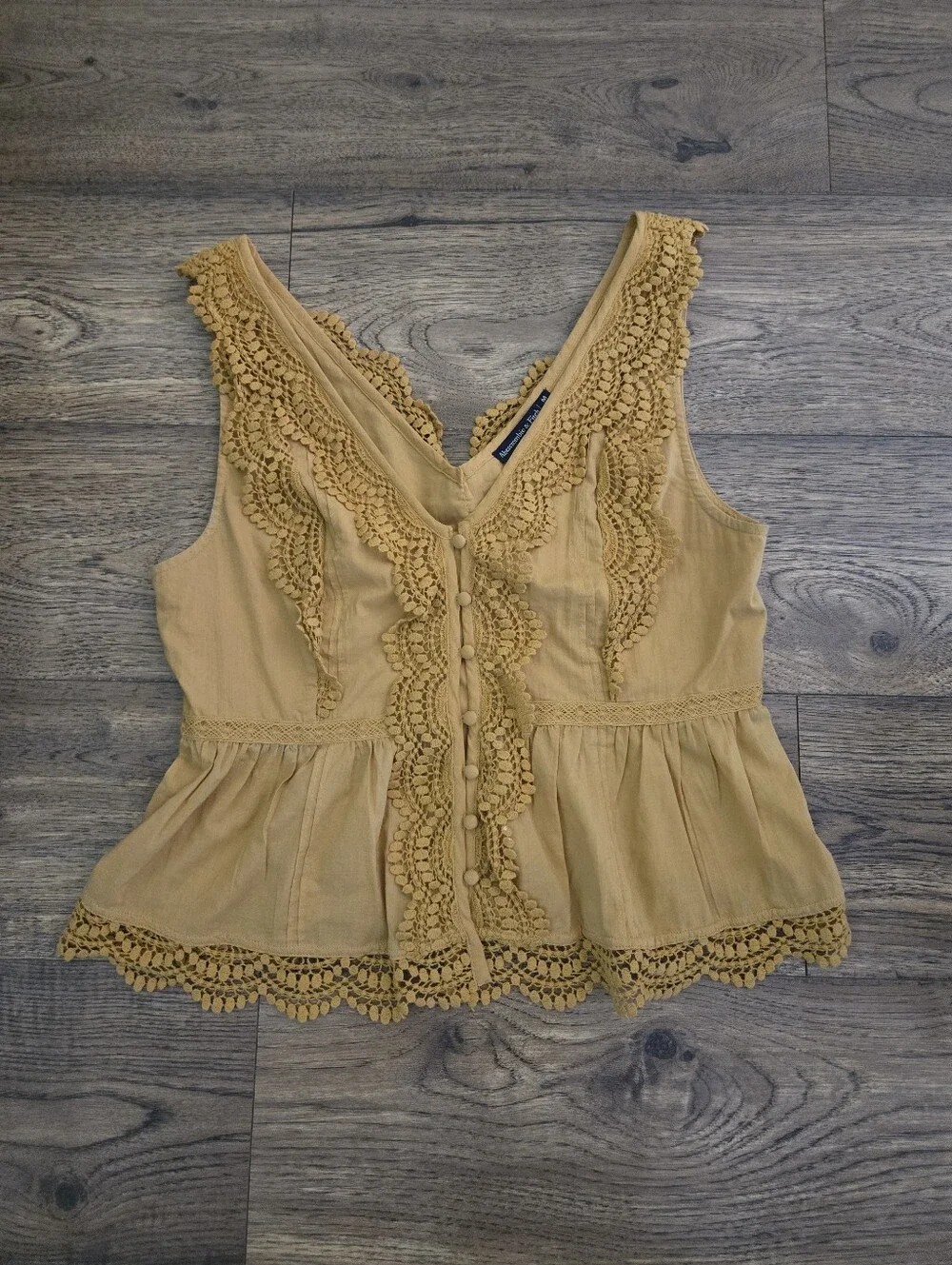 Abercrombie & Fitch Mustard Lace-Trim V-Neck Camisole - Picture 2 of 4
